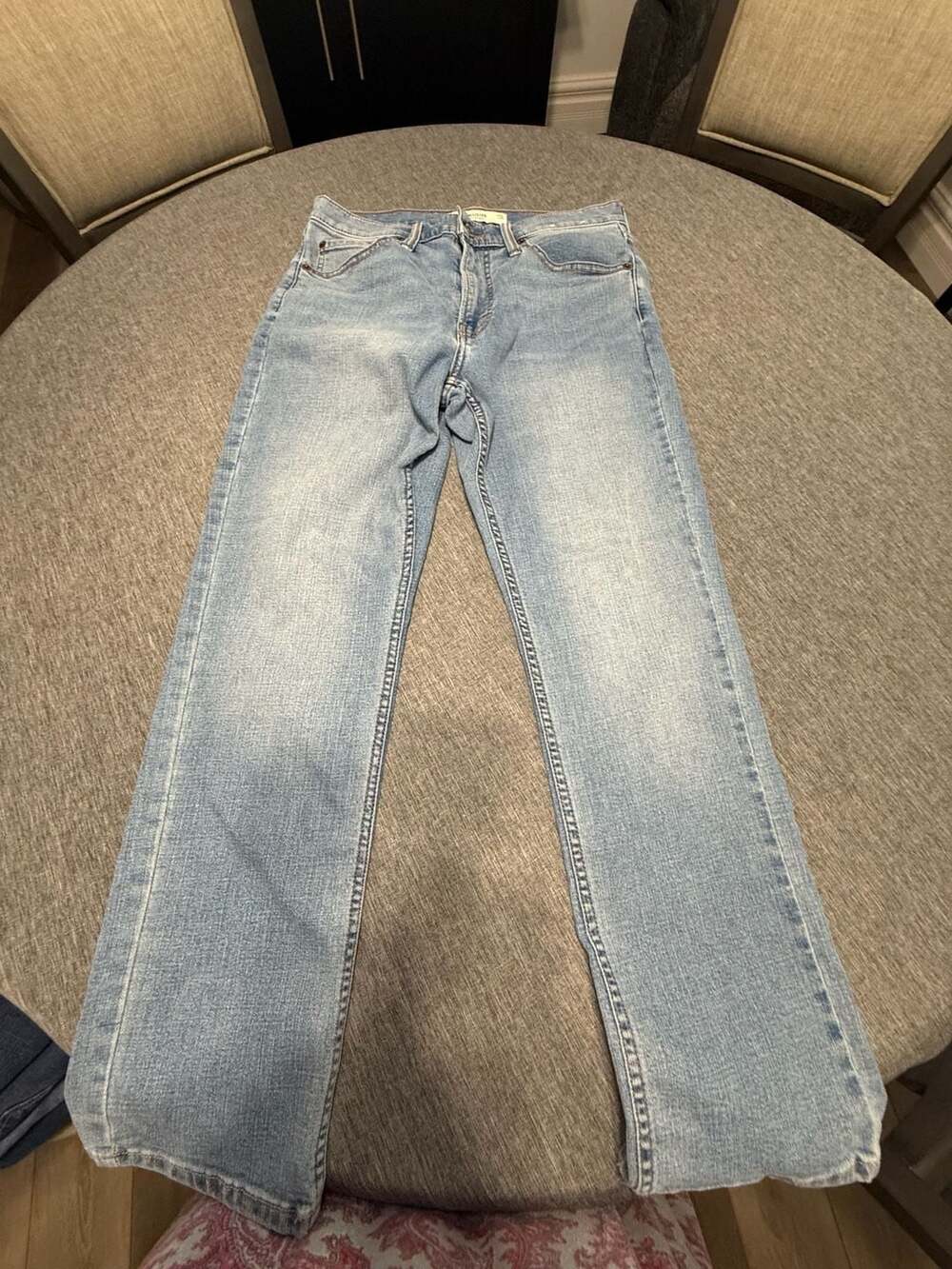 Hollister Slim Straight Jeans Light Wash Size W32 L30